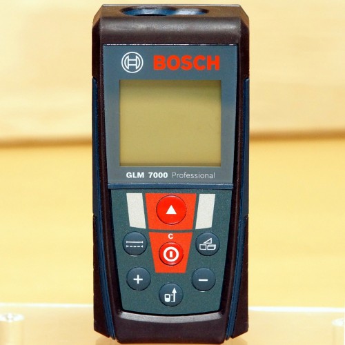 Máy đo khoảng cách Bosch GLM 7000 70m